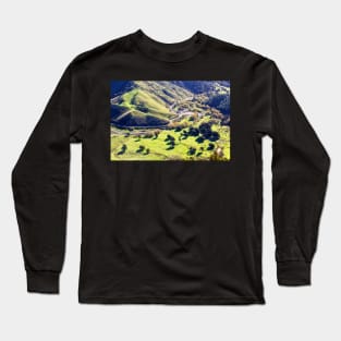 On the way to Picton Long Sleeve T-Shirt